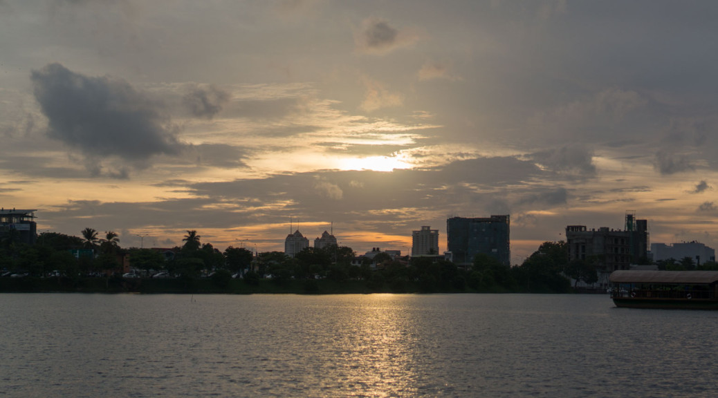 Waters Edge Sunset Colombo